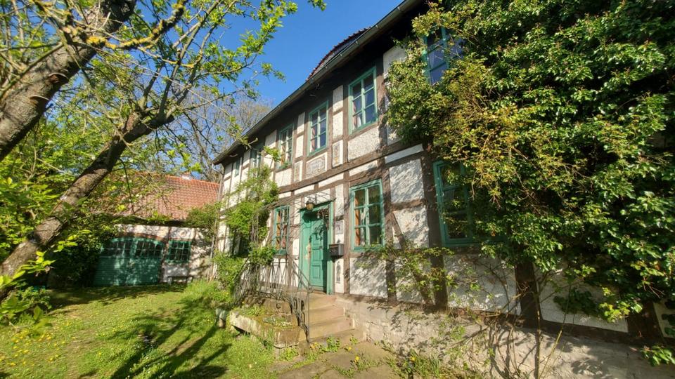 Villa Cremlingen - 8 Zimmer, 278 m&sup2;, 430.000&euro; | Angebot:25570472