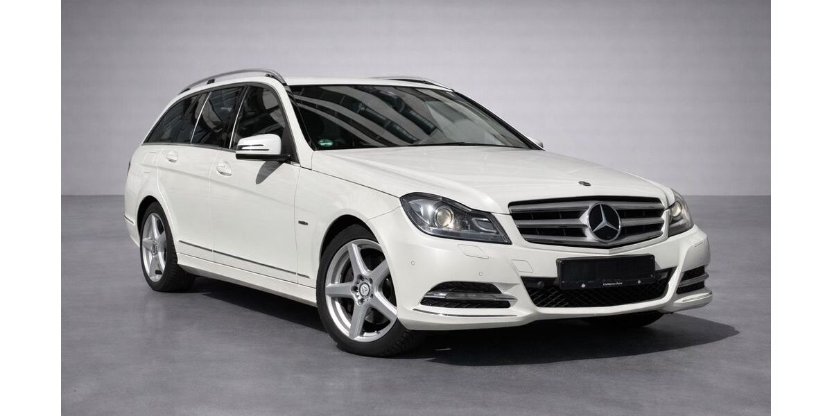 Mercedes-Benz C 300 249.800 km 8.900 &euro; Peine 31226