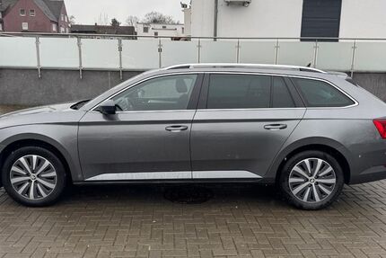 Skoda Superb 256.590 km 11.900 &euro; Salzgitter-Lebenstedt 38226