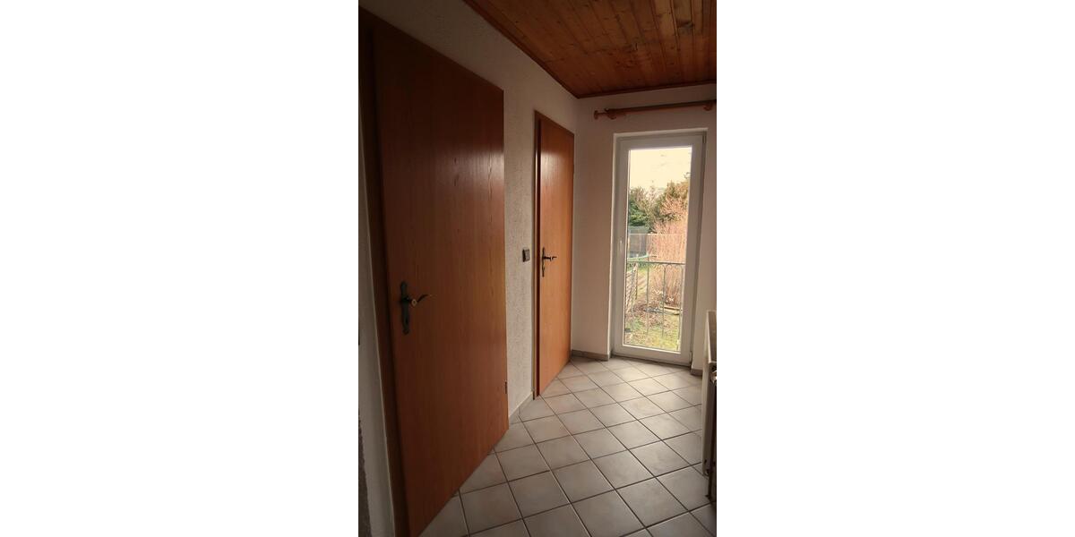 Etagenwohnung Kissenbrück - 2.5 Zimmer, 78 m&sup2;, 550&euro; | Angebot:25641845