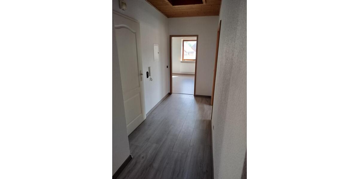 Etagenwohnung Wolfenbüttel Ahlum - 4 Zimmer, 86 m&sup2;, 580&euro; | Angebot:25636353