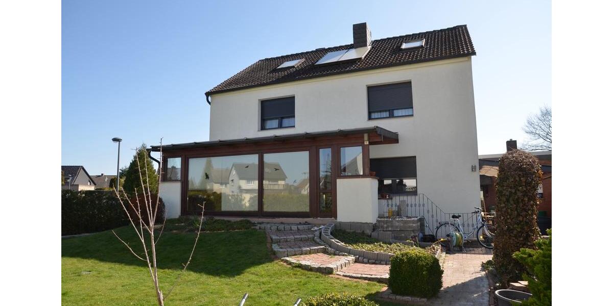 Villa Peine Südstadt - 6 Zimmer, 190 m&sup2;, 1.800&euro; | Angebot:25131392