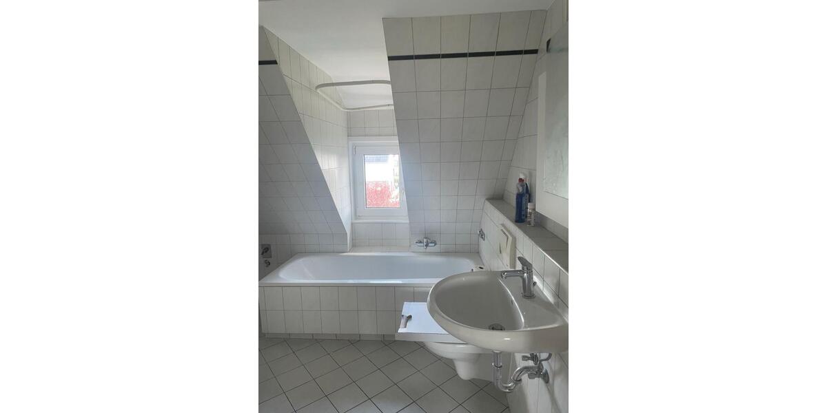 Etagenwohnung Sickte - 4 Zimmer, 85 m&sup2;, 850&euro; | Angebot:26394392
