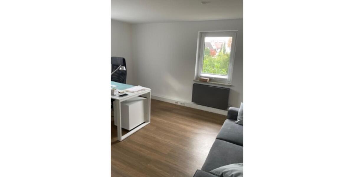 Gewerbeobjekt Schwülper - 8 Zimmer, 230 m&sup2;, 2.500&euro; | Angebot:24617147