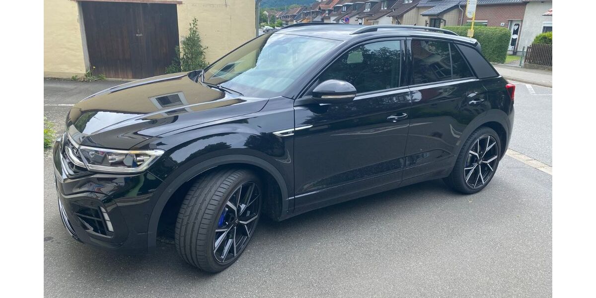 VW T-Roc 3.200 km 48.899 &euro; Goslar 38642