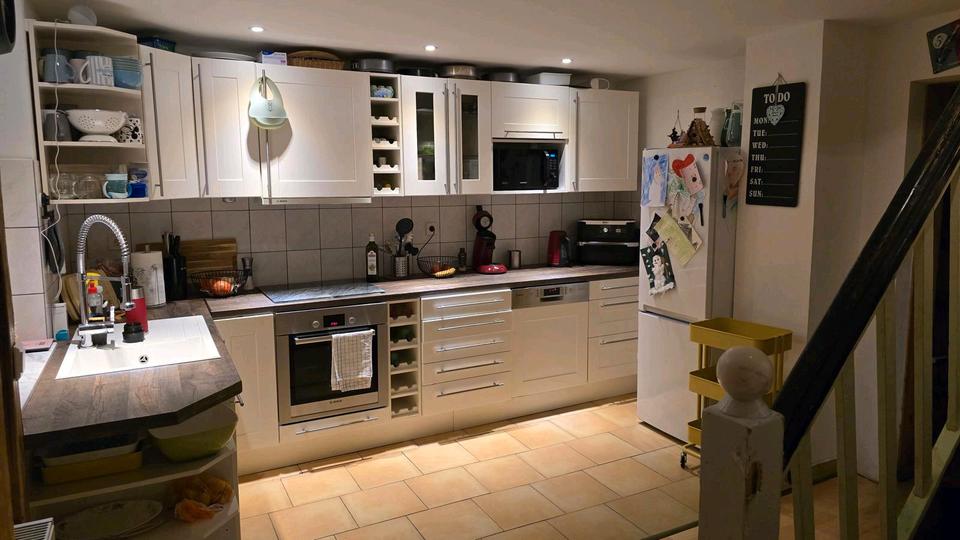 Etagenwohnung Langelsheim - 1 Zimmer, 150 m&sup2;, 1.150&euro; | Angebot:25512096