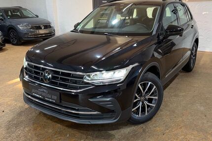 VW Tiguan 56.770 km 26.490 &euro; Braunschweig Wenden 38110