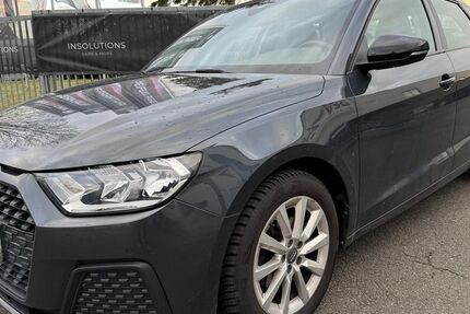 Audi A1 129.000 km 16.590 &euro; Braunschweig 38122