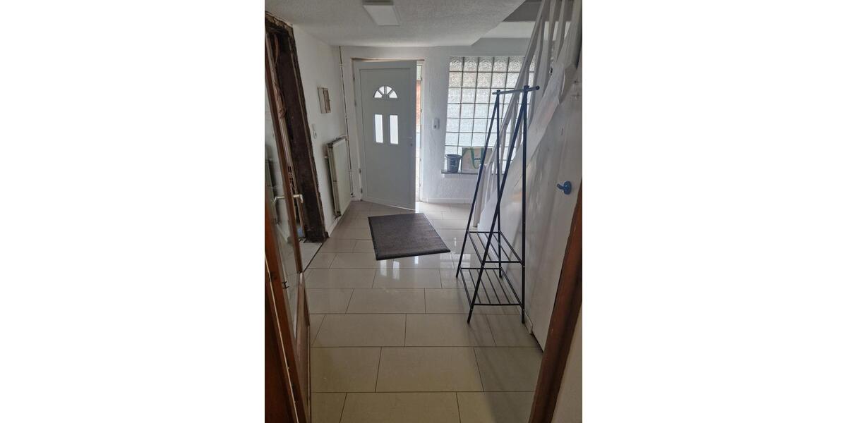 Reihenhaus Salzgitter Ortschaft Südost - 4 Zimmer, 120 m&sup2;, 550&euro; | Angebot:25563844