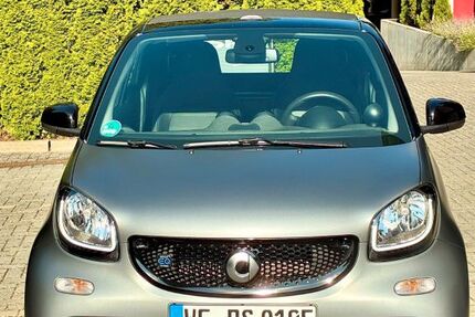 Smart ForTwo 16.700 km 12.500 &euro; Wolfenbüttel 38302