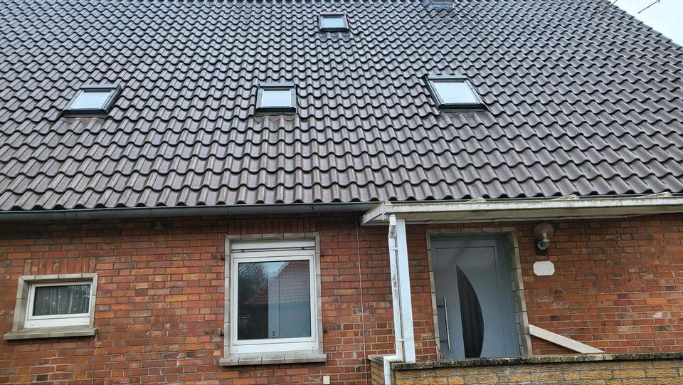 Einfamilienhaus Hillerse - 8 Zimmer, 220 m&sup2;, 1.500&euro; | Angebot:26025785