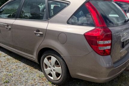 Kia ceed / Ceed 343.000 km 1.200 &euro; Wolfenbüttel (Halchter) 38304