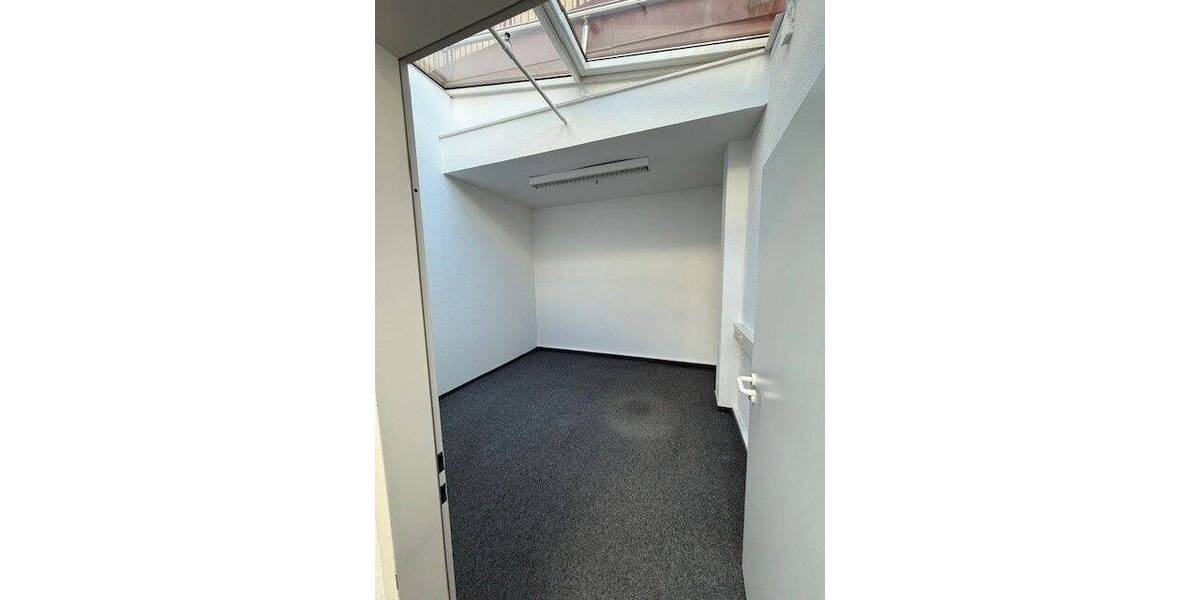 Gewerbeobjekt Braunschweig Innenstadt - 5 Zimmer, 396 m&sup2;, 3.564&euro; | Angebot:25734661