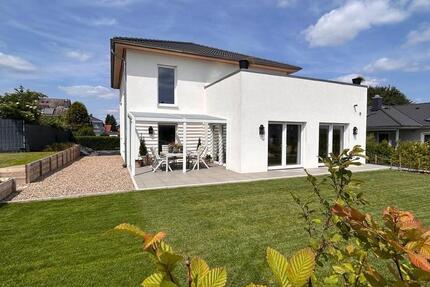 Haus Königslutter am Elm - 5.5 Zimmer, 212 m&sup2;, 649.000&euro; | Angebot:26504189
