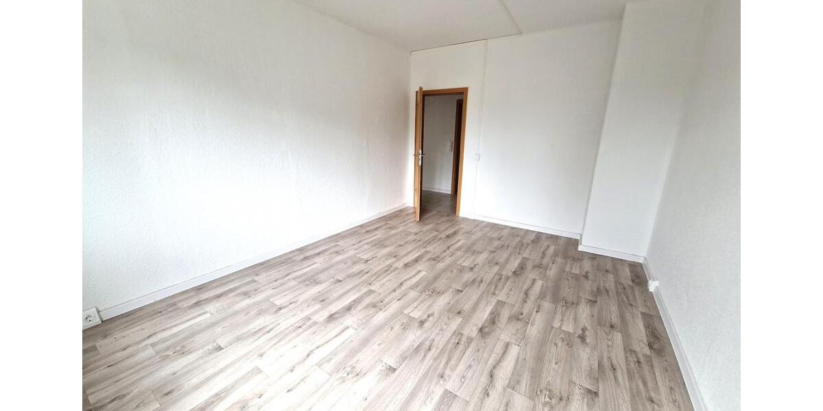 Etagenwohnung Osterwieck - 4 Zimmer, 75 m&sup2;, 261&euro; | Angebot:21655761