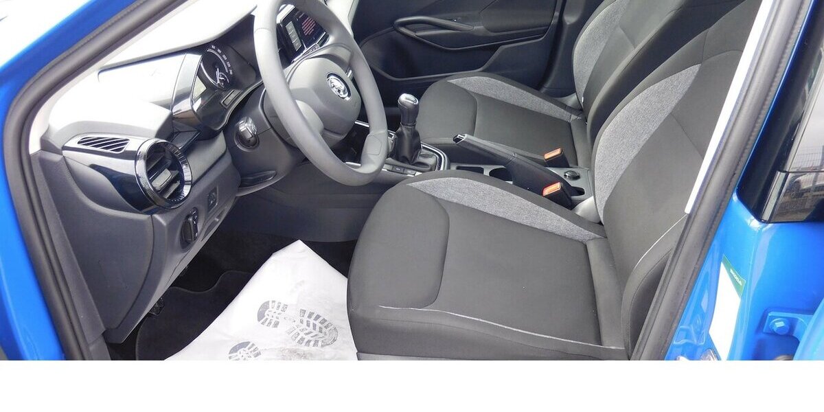 Skoda Fabia 1.0 Active MPI BMT 4Trg Navi Klima 22.700 km 13.390 &euro; Vordorf 38533