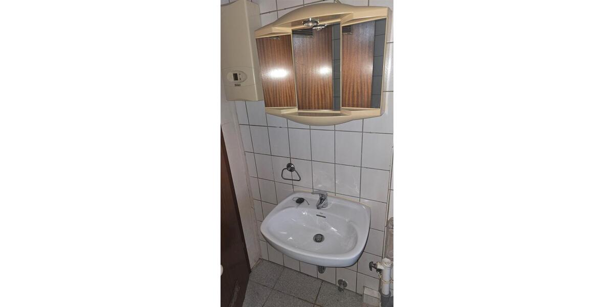Dachgeschoßwohnung Langelsheim - 3 Zimmer, 77 m&sup2;, 465&euro; | Angebot:24444250