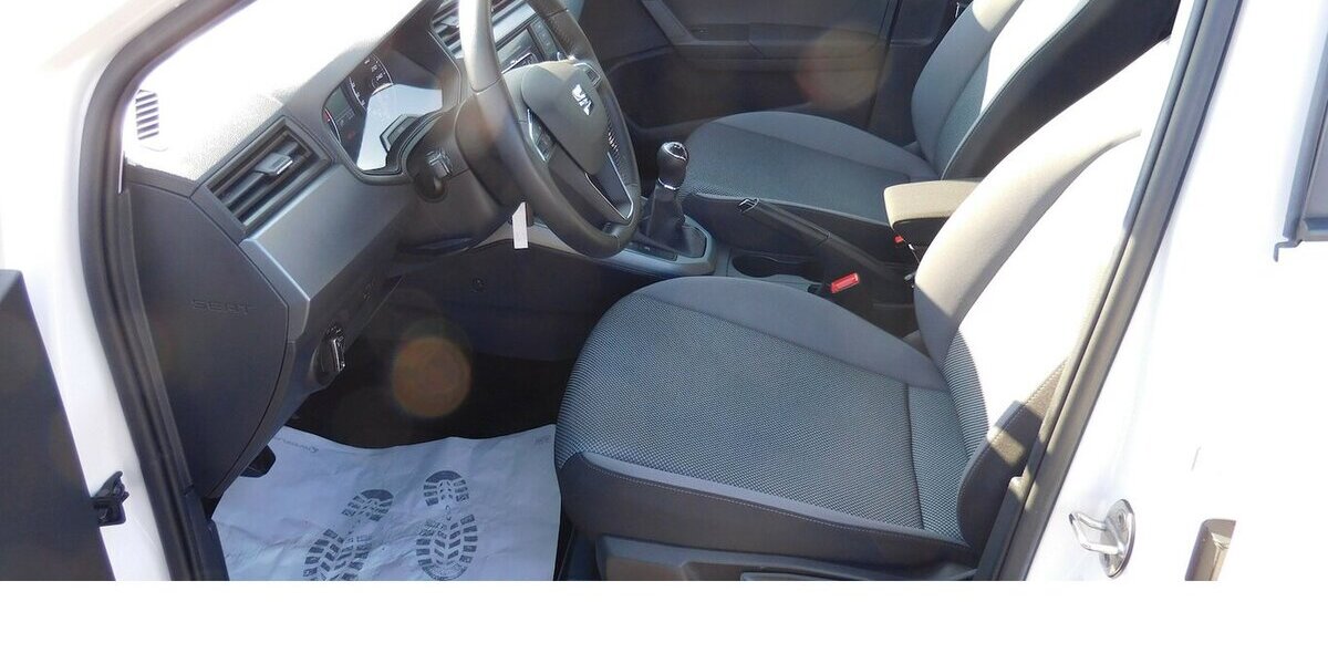 Seat Arona 1.0 Beats Style TSI BMT Klima Navi Alu 25.700 km 14.990 &euro; Vordorf 38533