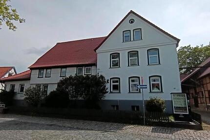 Haus Osterwieck - 18 Zimmer, 397 m&sup2;, 565.000&euro; | Angebot:26603787