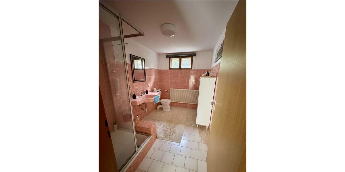 Einfamilienhaus Schwülper - 4 Zimmer, 107 m&sup2;, 1.600&euro; | Angebot:26563424