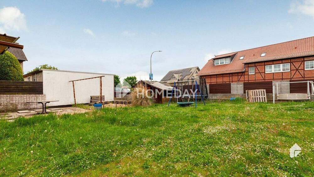 Mehrfamilienhaus, Wohnhaus Lehre Essehof - 8 Zimmer, 220 m&sup2;, 200.000&euro; | Angebot:25708366