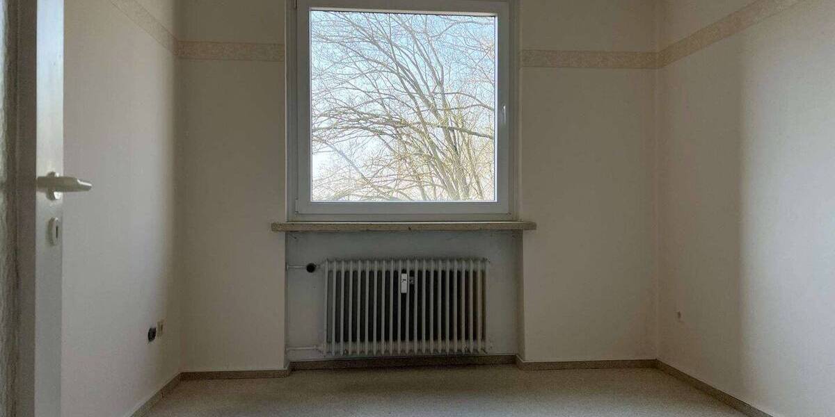 Etagenwohnung Braunschweig Watenbüttel - 4 Zimmer, 95 m&sup2;, 210.000&euro; | Angebot:26105667