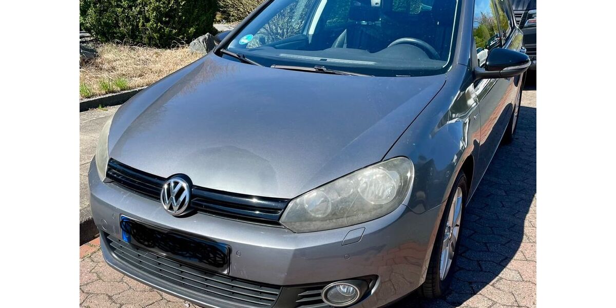 VW Golf 163.000 km 5.600 &euro; Braunschweig 38108