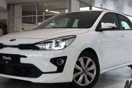 Kia Rio 87.200 km 10.900 &euro; Schöningen 38364