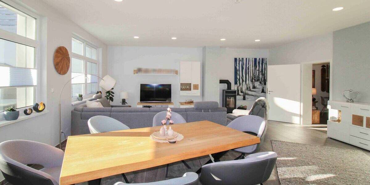 Etagenwohnung Söhlde Hoheneggelsen - 3 Zimmer, 155 m&sup2;, 256.000&euro; | Angebot:26204611