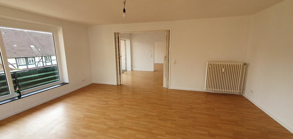 Etagenwohnung Salzgitter Ortschaft Ost - 4.5 Zimmer, 120 m&sup2;, 960&euro; | Angebot:25294308