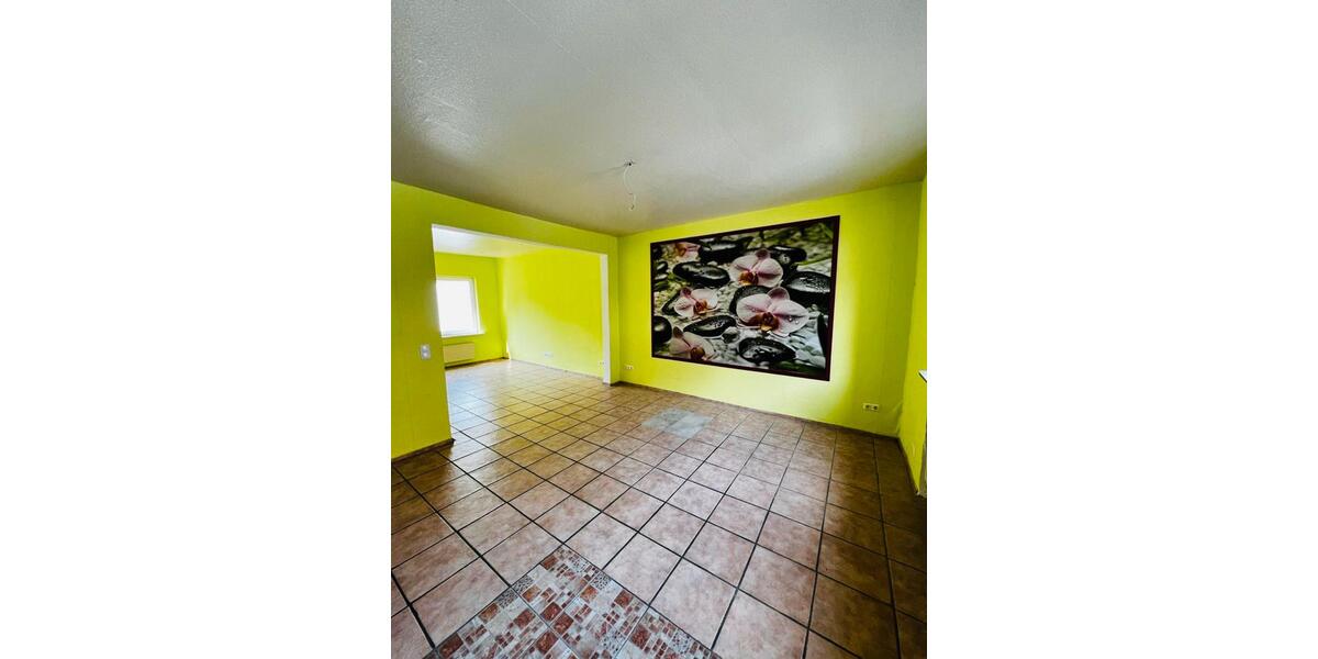 Reihenhaus Schöningen - 6 Zimmer, 220 m&sup2;, 180.000&euro; | Angebot:16650508