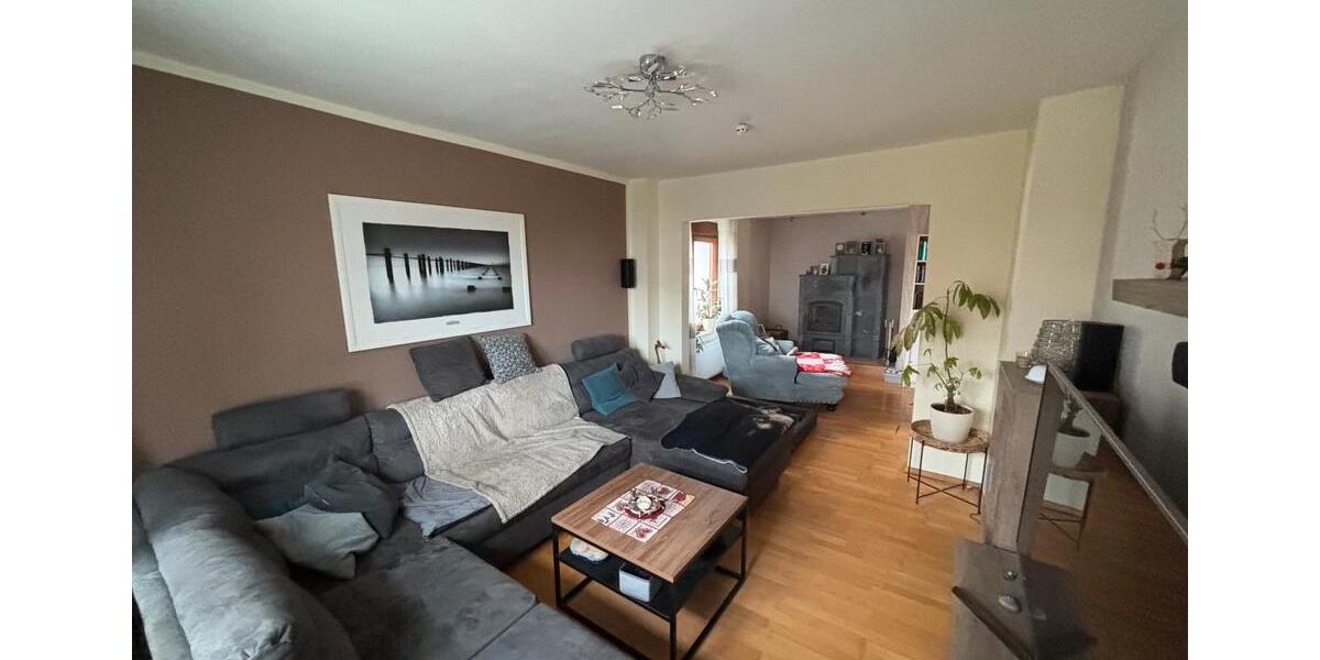 Doppelhaushälfte Lengede - 7 Zimmer, 150 m&sup2;, 265.000&euro; | Angebot:26197377