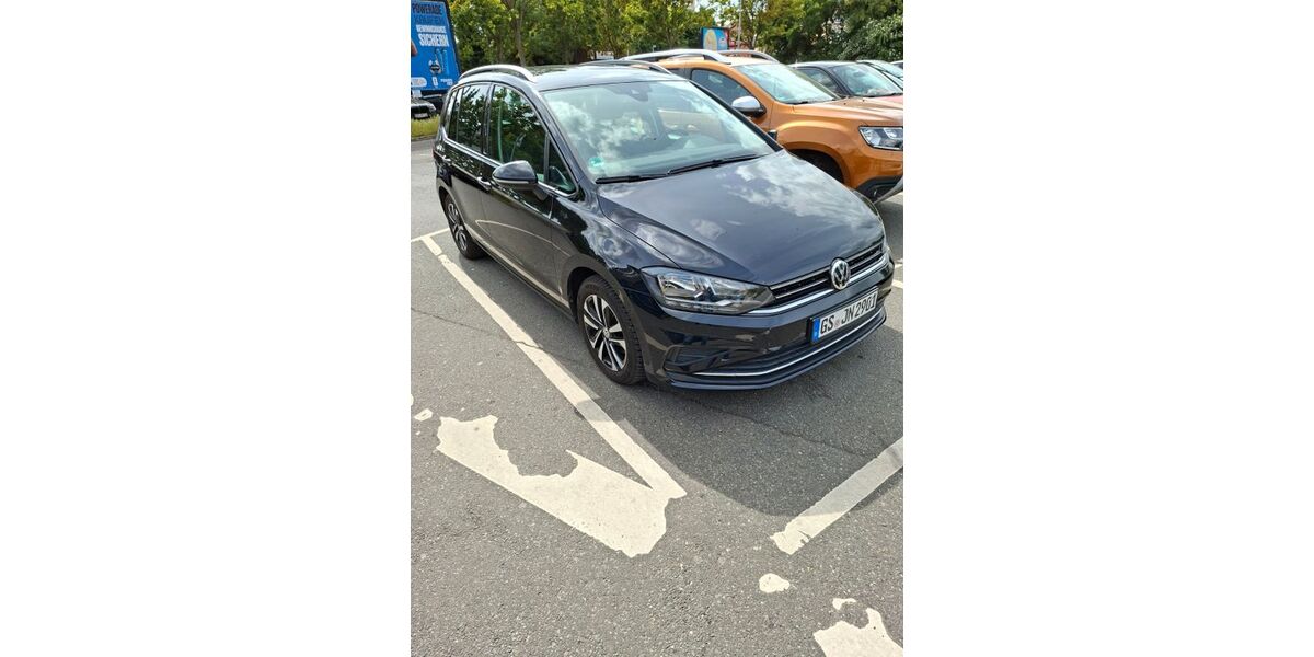 VW Golf Sportsvan 79.500 km 17.900 &euro; Goslar 38642