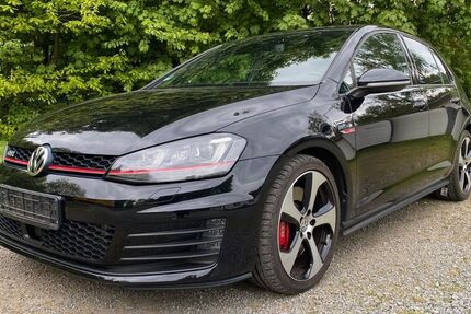 VW Golf 66.200 km 18.990 &euro; Schladen OT Beuchte 38315