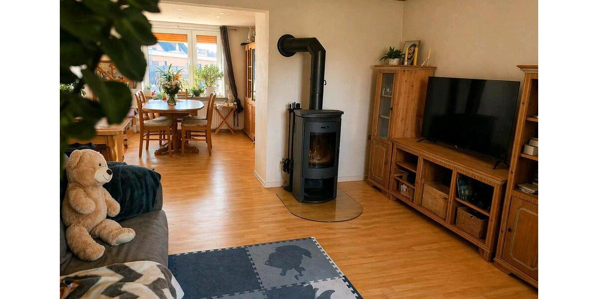 Etagenwohnung Königslutter am Elm - 5.5 Zimmer, 180 m&sup2;, 1.800&euro; | Angebot:26662514