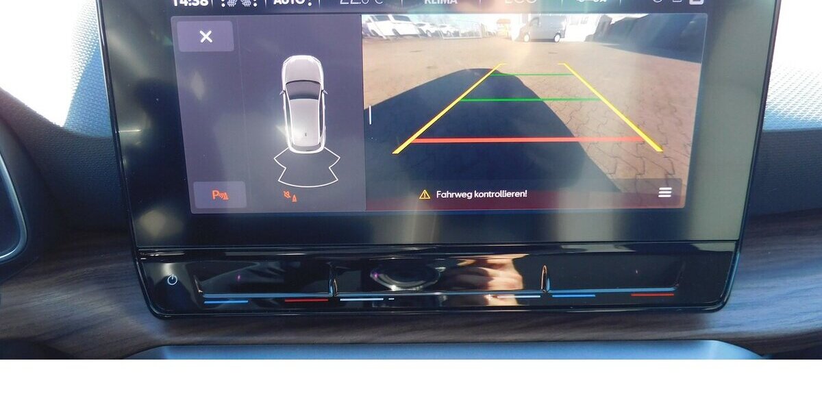 Seat Leon 1.4 Styl TSI Xxcellence DSG Hybrid/Benzin 27.500 km 18.990 &euro; Vordorf 38533