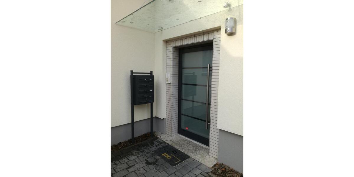 Etagenwohnung Braunschweig Lehndorf-Watenbüttel - 3 Zimmer, 110 m&sup2;, 1.260&euro; | Angebot:25641208