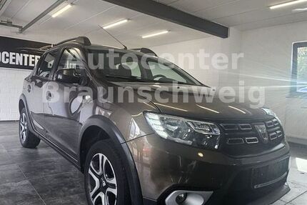 Dacia Sandero 105.000 km 6.990 &euro; Braunschweig 38112