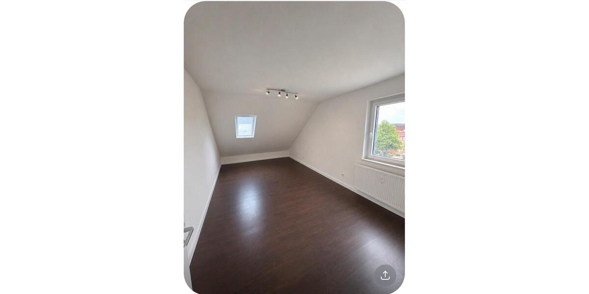 Dachgeschoßwohnung Salzgitter Ortschaft Südost - 3 Zimmer, 72 m&sup2;, 648&euro; | Angebot:26523664