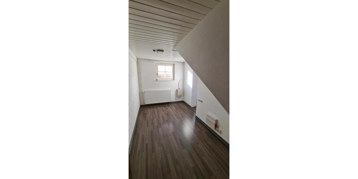 Reihenhaus Schladen-Werla Werla - 3 Zimmer, 85 m&sup2;, 100.000&euro; | Angebot:26890513