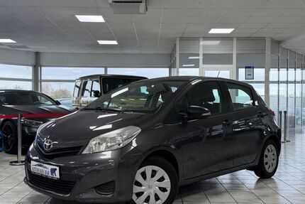 Toyota Yaris 155.327 km 5.890 &euro; Goslar 38644
