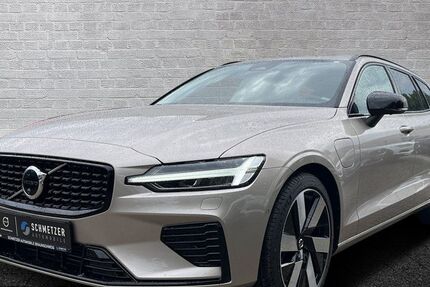 Volvo V60 31.990 km 54.390 &euro; Braunschweig 38114