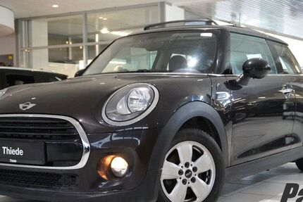 Mini Cooper 71.950 km 9.750 &euro; Schöningen 38364
