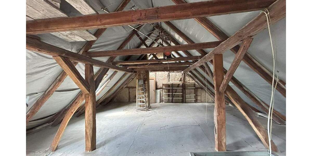 Einfamilienhaus Schöningen - 1 Zimmer, 201 m&sup2;, 219.000&euro; | Angebot:25741087