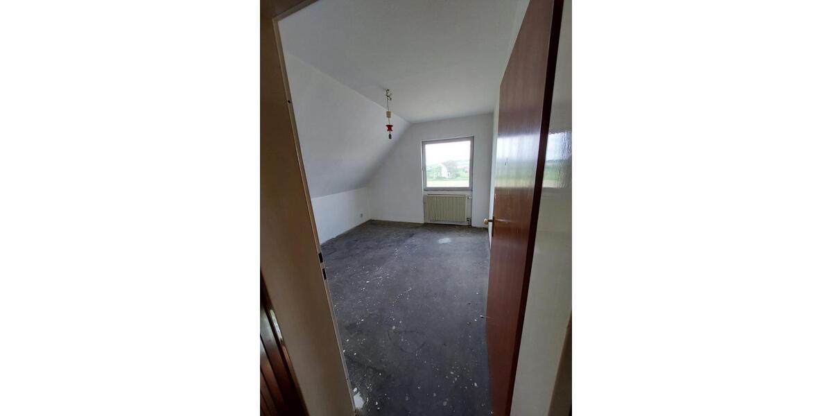 Einfamilienhaus Liebenburg - 10 Zimmer, 162 m&sup2;, 150.000&euro; | Angebot:26626140