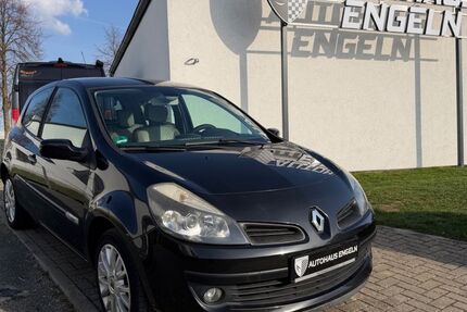 Renault Clio 94.673 km 3.690 &euro; Salzgitter 38229