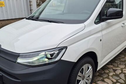VW Caddy 3.800 km 23.990 &euro; Braunschweig 38112
