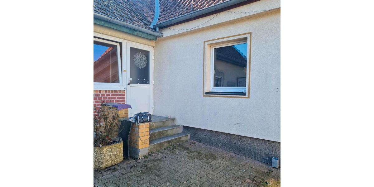 Doppelhaushälfte Schöppenstedt - 4 Zimmer, 100 m&sup2;, 109.000&euro; | Angebot:25292512