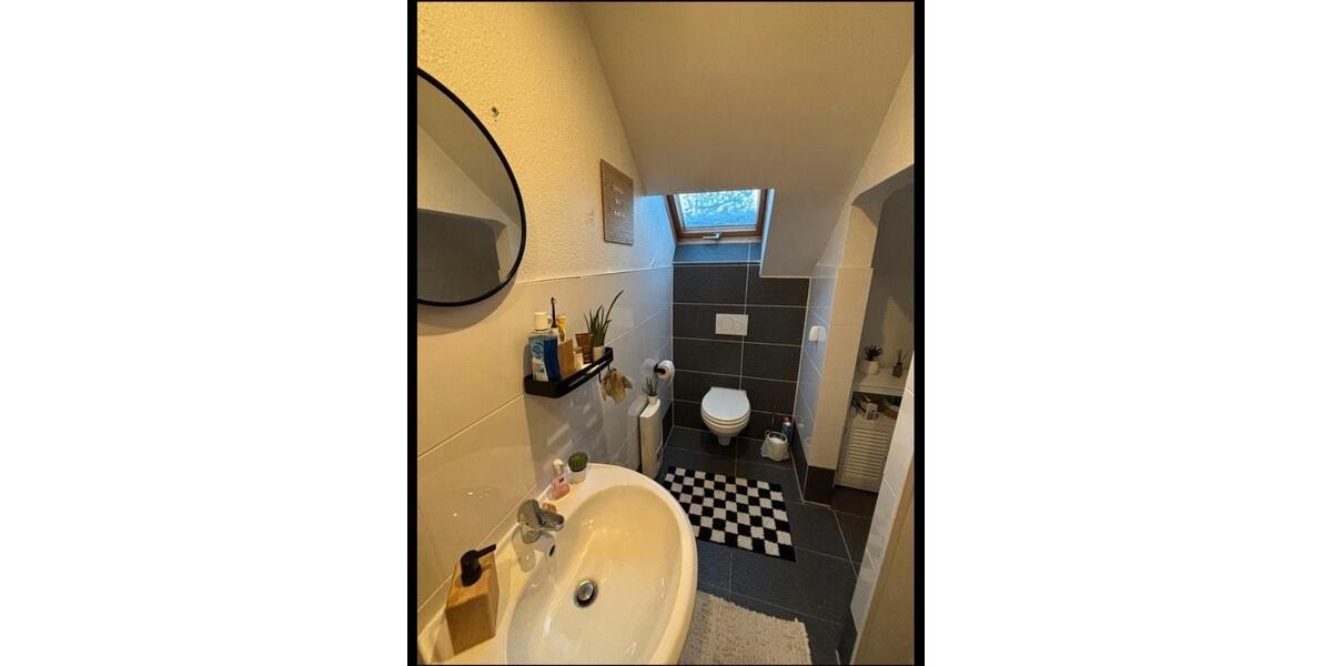 Etagenwohnung Vechelde - 4 Zimmer, 105 m&sup2;, 870&euro; | Angebot:25978187