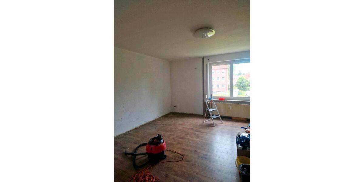 Erdgeschoßwohnung Salzgitter Ortschaft Südost - 3 Zimmer, 62 m&sup2;, 48.000&euro; | Angebot:26679701